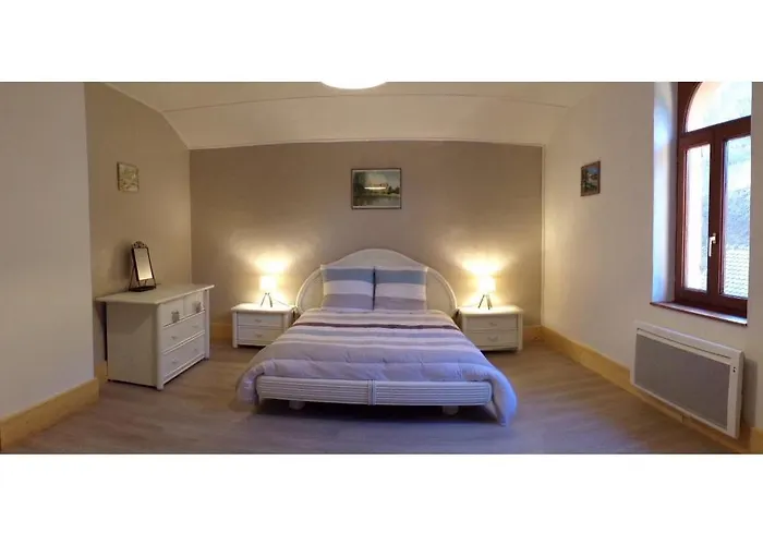 Prázdninový dům A L Ecluse 18 *